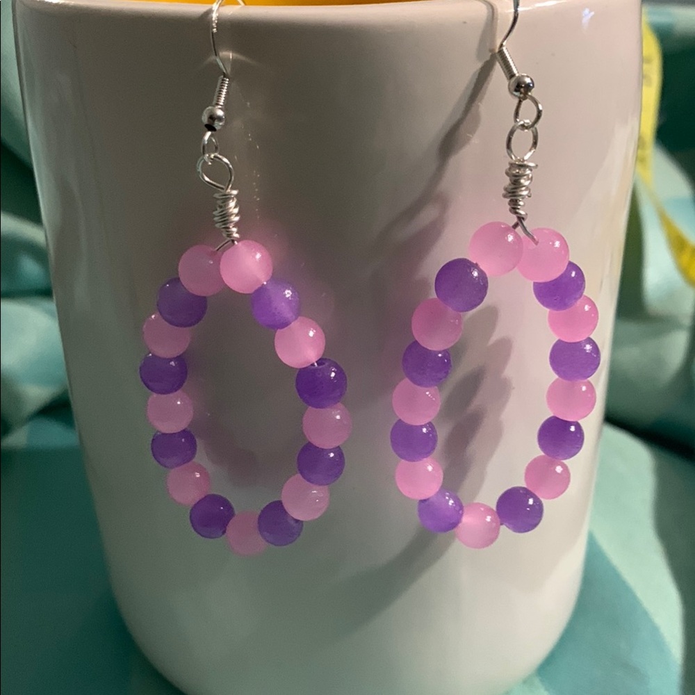 Pink and Purple glass Beaded Earrings - Picture 2 of 7